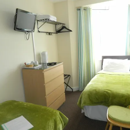 Ocean Bay 3*