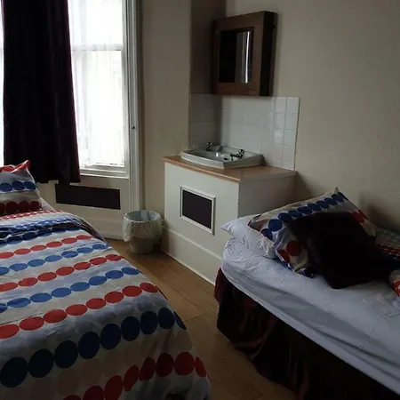 Guest house Foxhall Village Blackpool