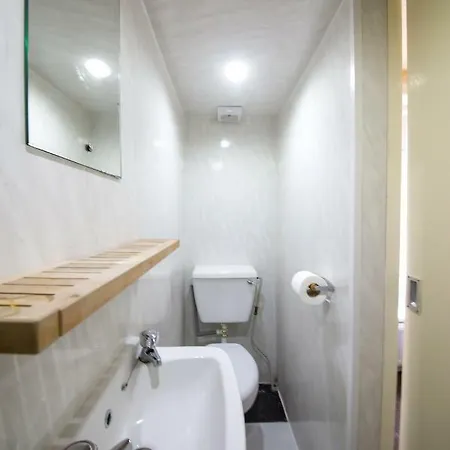 Myroomz Hollingdales 酒店 黑潭