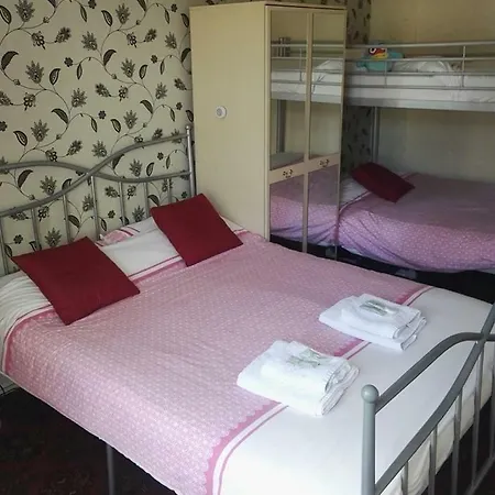 Bed and breakfast White Moon Blackpool