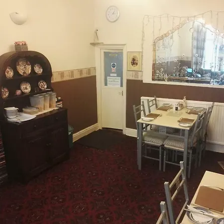 White Moon Bed and breakfast Blackpool