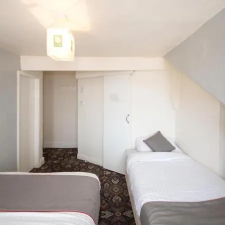 Myroomz Hollingdales 酒店 黑潭