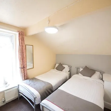 Myroomz Hollingdales 黑潭