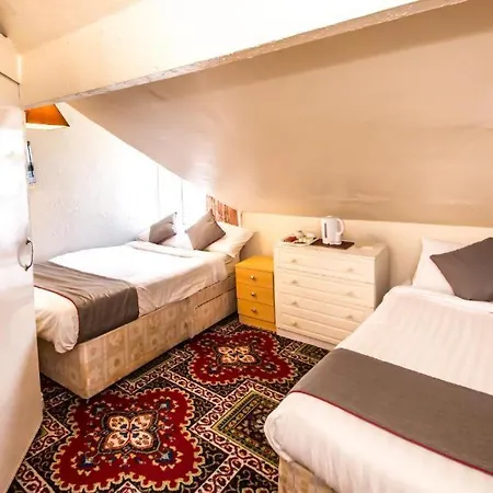 Myroomz Hollingdales