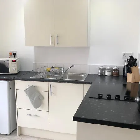Princess Theatre View By Service Apartment *