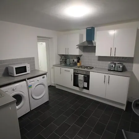 Holiday home Bryan Choice - Close To Town Centre - Games - Large