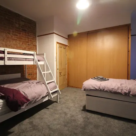 Bryan Choice - Close To Town Centre - Games - Large * Blackpool