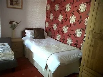 The Fylde 4*