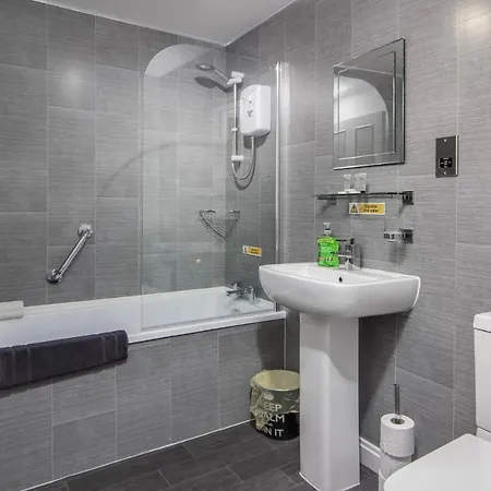 New Luxury Seaview Apt2 Free Parking Special Apartment *