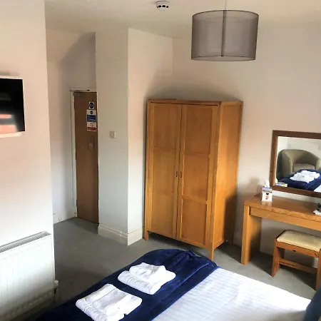 The Fossil Tree Hotel 4*
