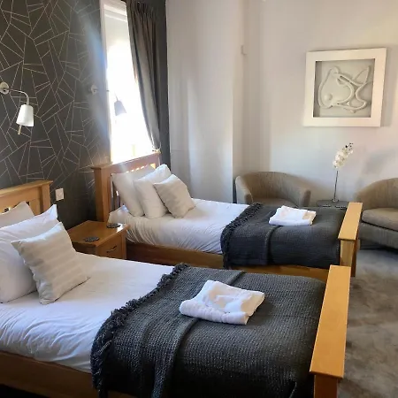 The Fossil Tree Hotel