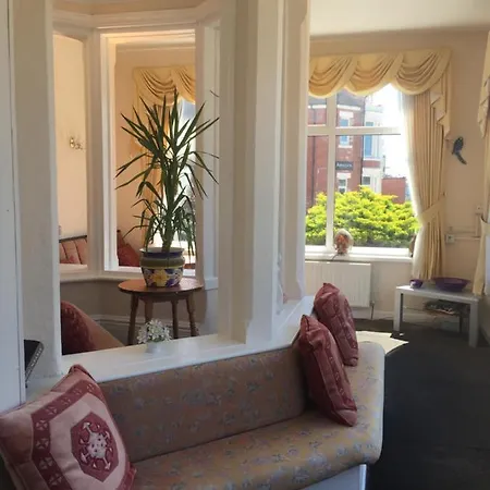The Fernroyd Bed & Breakfast 3*