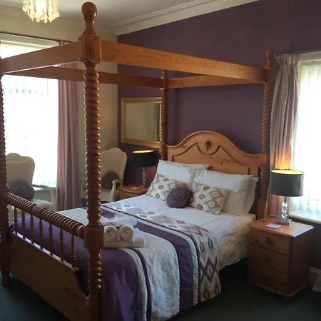 The Fernroyd Bed & Breakfast