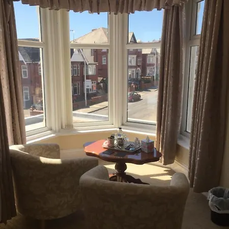 The Fernroyd Bed & Breakfast 3*