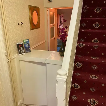 Kirkstead Bed & Breakfast Blackpool