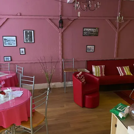 Kirkstead Bed & Breakfast 2*