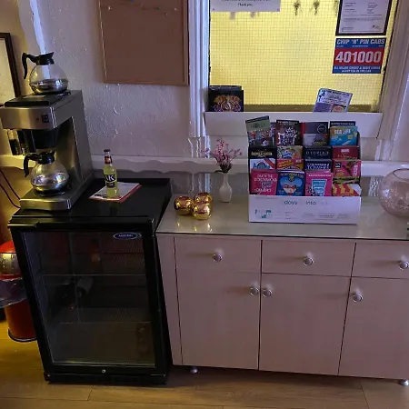 Kirkstead Bed & Breakfast 2*