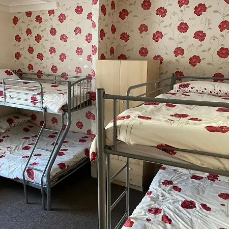 Kirkstead Bed & Breakfast Blackpool