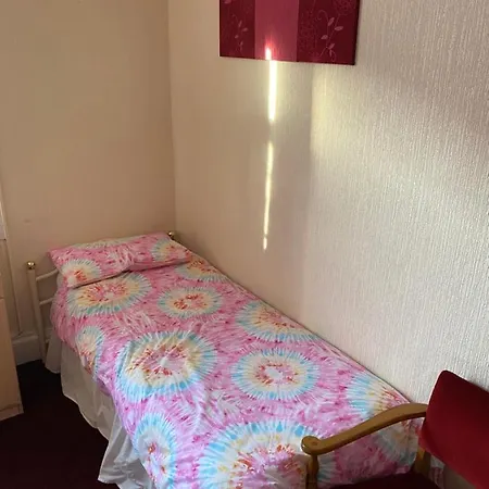 Kirkstead Bed & Breakfast Blackpool