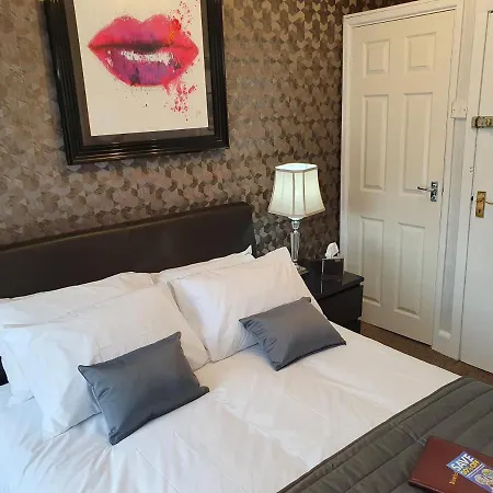 Hotel Newholme Blackpool