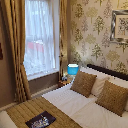 Hotel Newholme Blackpool