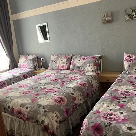 Bed & Breakfast Alondra 3*