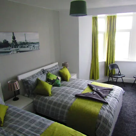 Alderley Hotel