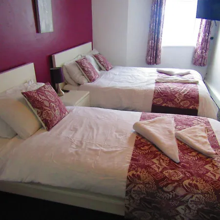 Alderley Hotel