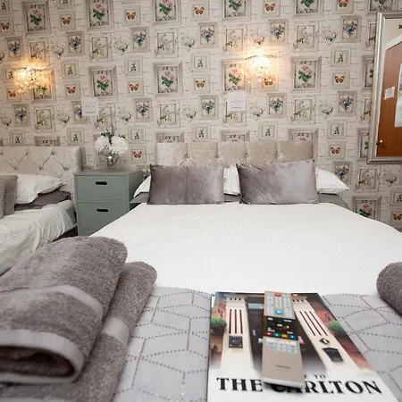 Guest house The Carlton Blackpool