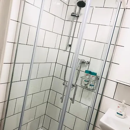 Chadberry House 3* Blackpool
