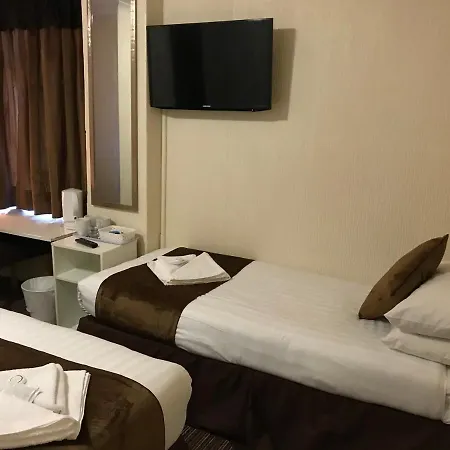 The Feathers Bed & Breakfast Blackpool