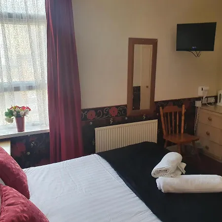 The Allendale 3* Blackpool