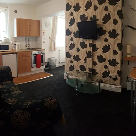 Apartment Norwyn Court