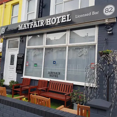 Mayfair Oda ve Kahvaltı 3*