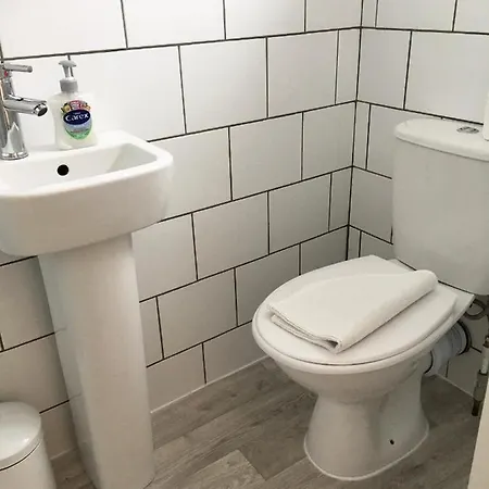 Chadberry House 3* Blackpool