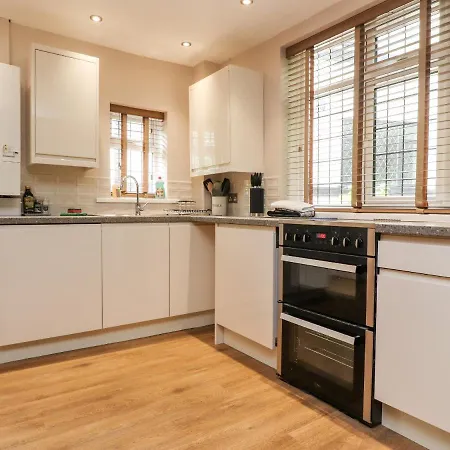 Mayfield Holiday home