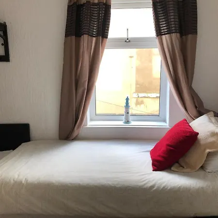 Oakwell Hotel Blackpool