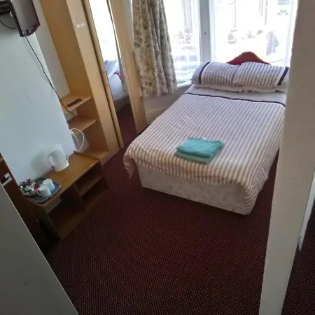Hotell Myroomz Golden *