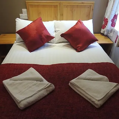 White House 2* Blackpool