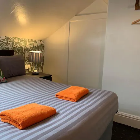 Hotel Tropics Blackpool