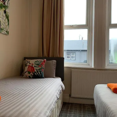 Tropics Hotel 3*