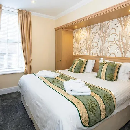 Burbage Holiday 3 * Blackpool