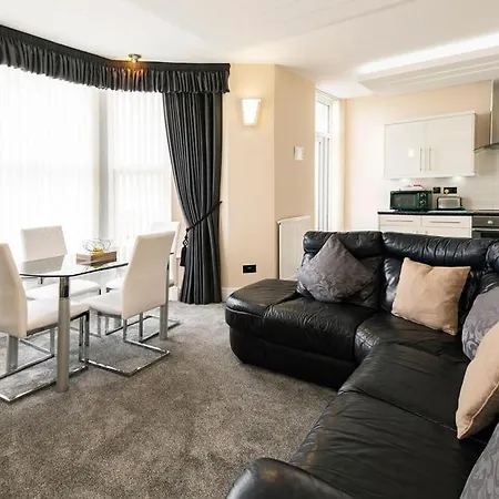 Burbage Holiday 3 Apartment Blackpool