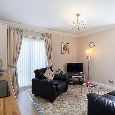 Burbage Holiday 4 *
