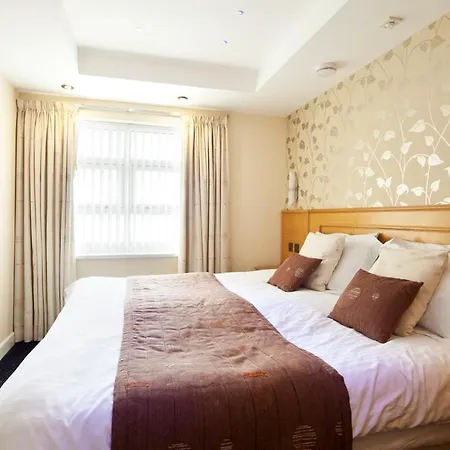 Queens Mansions: Princess Apartment *