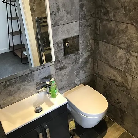 My Perfect Place & -some With Hot Tub- Free Parking Blackpool