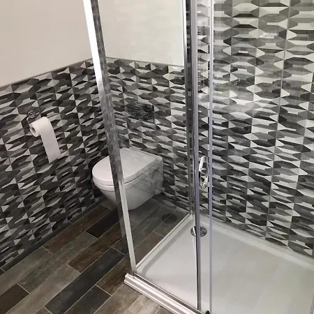 Apartment My Perfect Place & -some With Hot Tub- Free Parking Blackpool