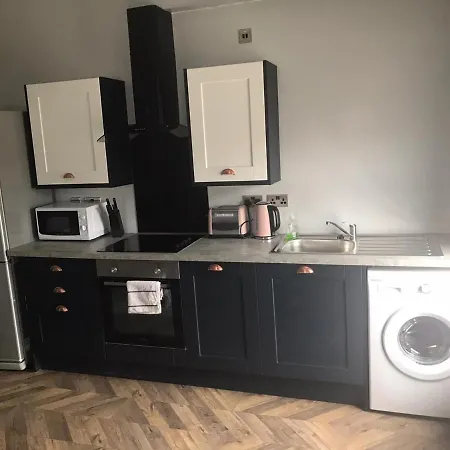 My Perfect Place & -some With Hot Tub- Free Parking Apartment *
