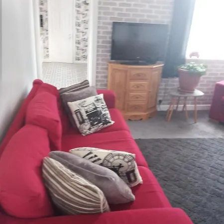 Olwen Holiday home *