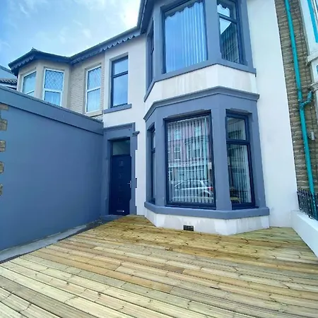 Apartment Kensington Sasco *